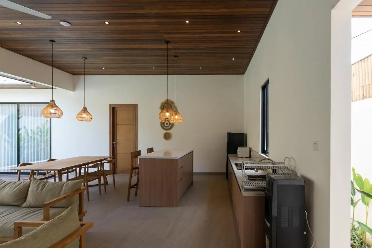 La Bumbak Villa Canggu  0*, Canggu (Bali)